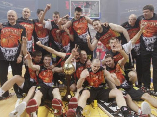 Foto: "Rytas" triumfē Lietuvā